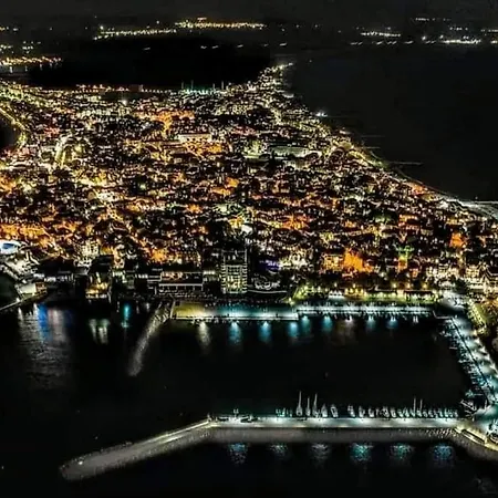 Apartment 1-bedroom With Pool & Free Parking, 300 M To The