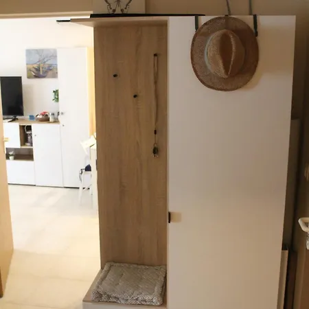 1-bedroom With Pool & Free Parking, 300 M To The Апартаменты *